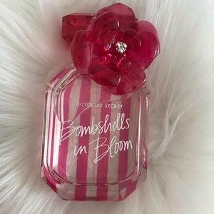 NWB Victoria Secret Bombshell In Bloom Fragrance